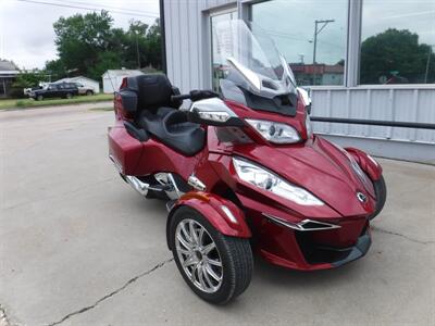 2015 Can Am Spyder RT Limited SE6   - Photo 2 - Kingman, KS 67068