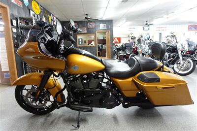 2023 Harley-Davidson Road Glide Special   - Photo 5 - Kingman, KS 67068