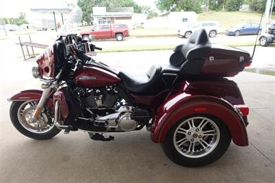2017 Harley-Davidson Tri Glide   - Photo 5 - Kingman, KS 67068