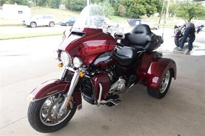 2017 Harley-Davidson Tri Glide   - Photo 4 - Kingman, KS 67068