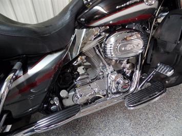 2006 Harley-Davidson Ultra Classic CVO   - Photo 9 - Kingman, KS 67068