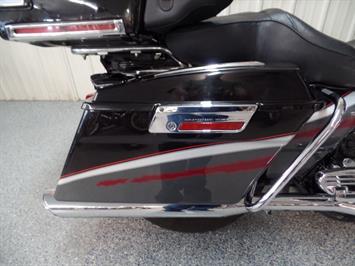 2006 Harley-Davidson Ultra Classic CVO   - Photo 8 - Kingman, KS 67068