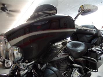 2006 Harley-Davidson Ultra Classic CVO   - Photo 20 - Kingman, KS 67068