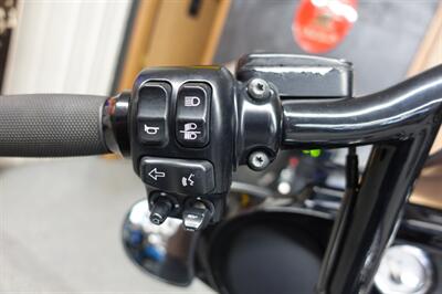 2014 Harley-Davidson Street Glide Special   - Photo 38 - Kingman, KS 67068
