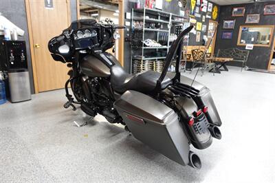 2020 Harley-Davidson Street Glide Special   - Photo 6 - Kingman, KS 67068