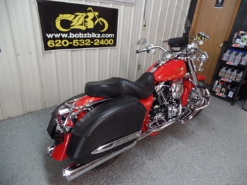 2007 Harley-Davidson Road King CVO   - Photo 3 - Kingman, KS 67068