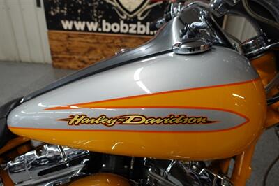 2004 Harley-Davidson Softail Deuce CVO   - Photo 22 - Kingman, KS 67068