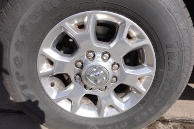 2021 RAM 2500 Laramie Sport   - Photo 32 - Kingman, KS 67068