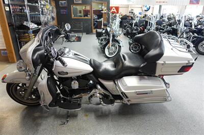 2008 Harley-Davidson Ultra Classic   - Photo 5 - Kingman, KS 67068