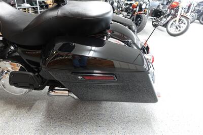 2018 Harley-Davidson Road Glide   - Photo 30 - Kingman, KS 67068