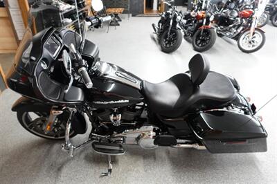 2018 Harley-Davidson Road Glide   - Photo 5 - Kingman, KS 67068