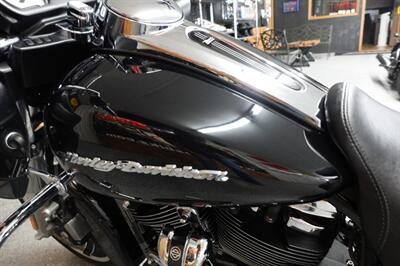 2018 Harley-Davidson Road Glide   - Photo 28 - Kingman, KS 67068
