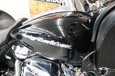2018 Harley-Davidson Road Glide   - Photo 15 - Kingman, KS 67068