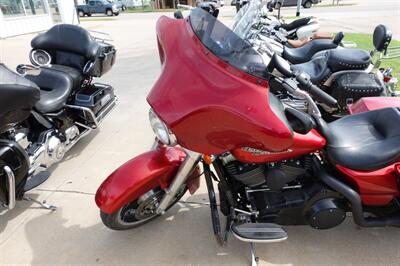 2013 Harley-Davidson Street Glide - Photo 9 - Kingman, KS 67068