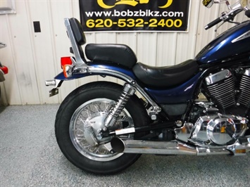 2003 Suzuki Intruder 800   - Photo 10 - Kingman, KS 67068