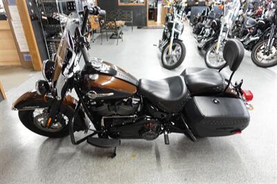 2019 Harley-Davidson Softail Heritage Classic 114   - Photo 5 - Kingman, KS 67068