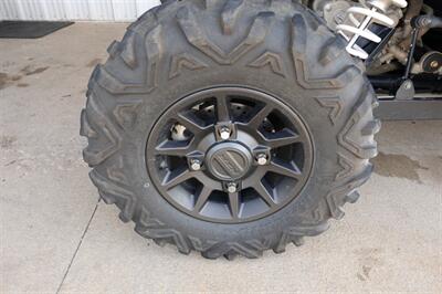 2023 Polaris RZR XP 1000 Premium   - Photo 18 - Kingman, KS 67068