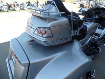2007 Honda Gold Wing 1800 Trike Roadsmith   - Photo 8 - Kingman, KS 67068