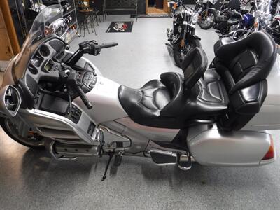 2005 Honda Gold Wing 1800   - Photo 5 - Kingman, KS 67068