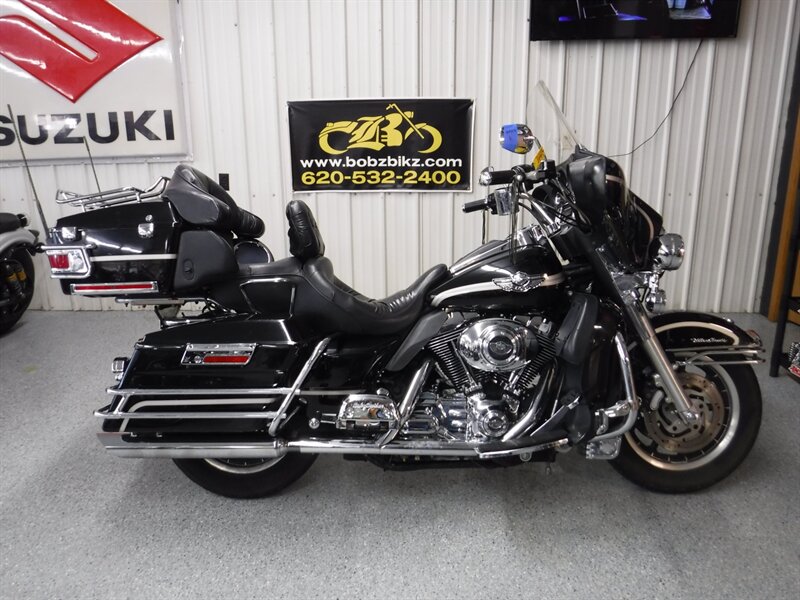 2003 Harley Davidson Ultra Classic Anniversary for sale in Kingman KS