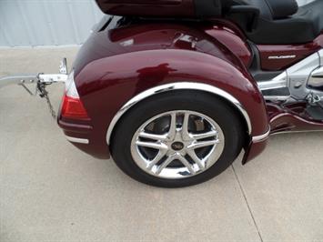 2006 Honda Gold Wing 1800 Trike CSC   - Photo 6 - Kingman, KS 67068