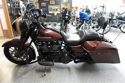 2018 Harley-Davidson Street Glide Special   - Photo 6 - Kingman, KS 67068