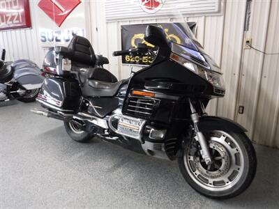 1994 Honda Gold Wing 1500   - Photo 2 - Kingman, KS 67068