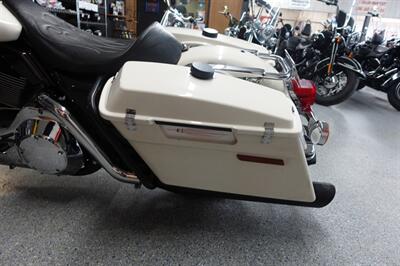 2006 Harley-Davidson Electra Glide Standard Police   - Photo 33 - Kingman, KS 67068