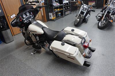 2006 Harley-Davidson Electra Glide Standard Police   - Photo 7 - Kingman, KS 67068