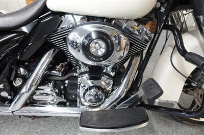 2006 Harley-Davidson Electra Glide Standard Police   - Photo 16 - Kingman, KS 67068