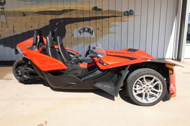 2021 Polaris Slingshot SL AutoDrive - Photo 1 - Kingman, KS 67068