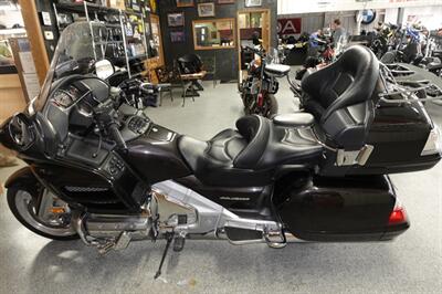 2010 Honda Gold Wing 1800 ABS   - Photo 4 - Kingman, KS 67068