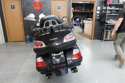 2010 Honda Gold Wing 1800 ABS   - Photo 6 - Kingman, KS 67068