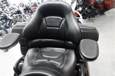 2010 Honda Gold Wing 1800 ABS   - Photo 31 - Kingman, KS 67068