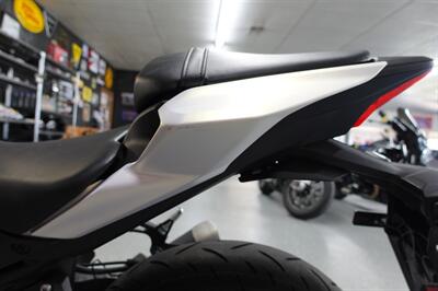 2025 Yamaha YZF R3   - Photo 25 - Kingman, KS 67068