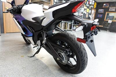 2025 Yamaha YZF R3   - Photo 17 - Kingman, KS 67068