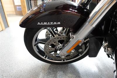 2021 Harley-Davidson Road Glide Limited   - Photo 23 - Kingman, KS 67068