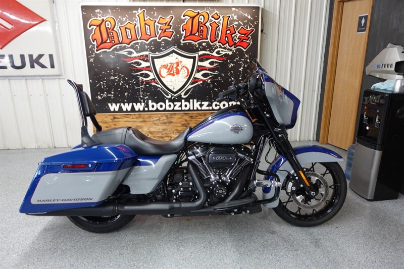 2023 Harley-Davidson Street Glide Special   - Photo 1 - Kingman, KS 67068