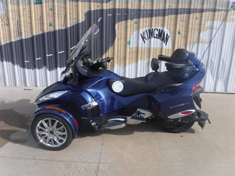 2017 Can Am Spyder RT Limited SE6 for sale in Kingman, KS