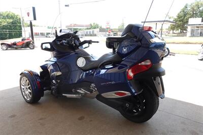 2017 Can Am Spyder RT Limited SE6   - Photo 6 - Kingman, KS 67068