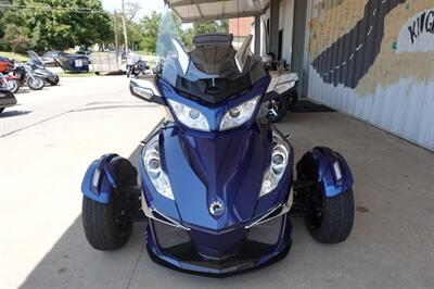 2017 Can Am Spyder RT Limited SE6   - Photo 3 - Kingman, KS 67068