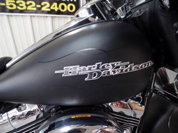 2011 Harley-Davidson Street Glide   - Photo 10 - Kingman, KS 67068