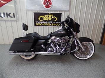 2011 Harley-Davidson Street Glide   - Photo 1 - Kingman, KS 67068