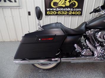 2011 Harley-Davidson Street Glide   - Photo 12 - Kingman, KS 67068