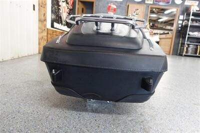 2006 Harley-Davidson Ultra Classic CVO - Photo 54 - Kingman, KS 67068