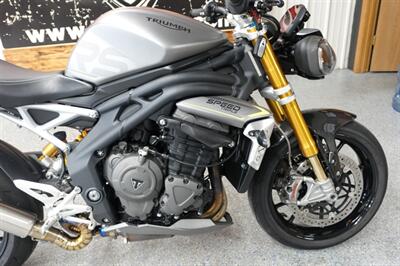 2023 Triumph Speed Triple 1200 RS   - Photo 10 - Kingman, KS 67068