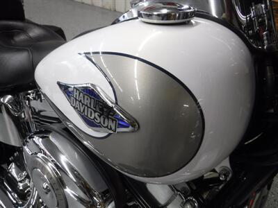 2009 Harley-Davidson Heritage Softail Classic   - Photo 12 - Kingman, KS 67068