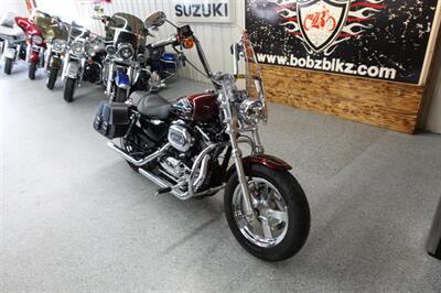 2015 Harley-Davidson Sportster 1200 Custom   - Photo 2 - Kingman, KS 67068