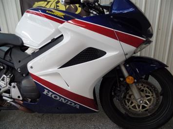 2007 Honda VFR800   - Photo 7 - Kingman, KS 67068