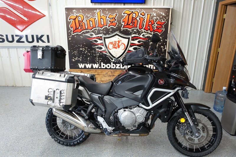 2016 Honda VFR 1200 X   - Photo 1 - Kingman, KS 67068